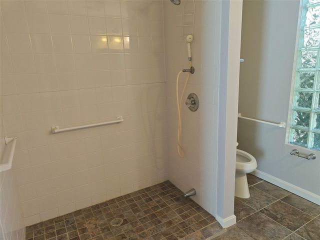 9823 Pine Pass Drive, Houston, TX 77070