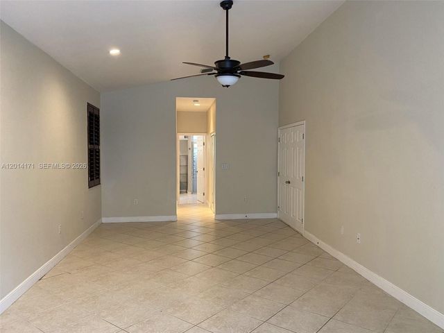 1210 S 13th Ave, Hollywood, FL 33019