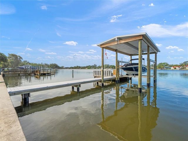 4089 POMPANO DRIVE SE, St Petersburg, FL 33705