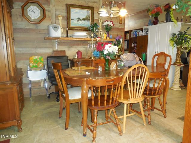 123 Josiah Trail, Elizabethton, TN 37643
