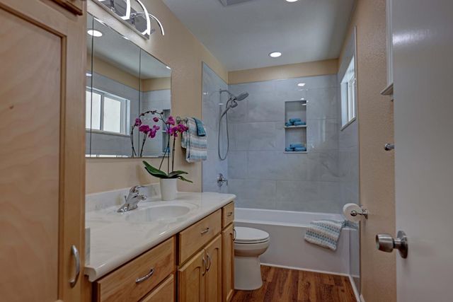 1437 Tiffany Cir, Roseville, CA 95661