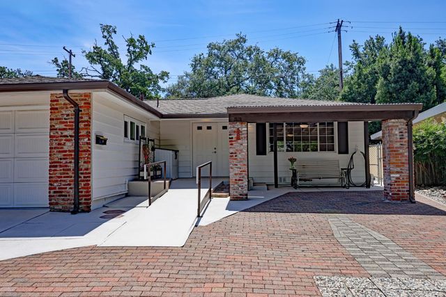 1437 Tiffany Cir, Roseville, CA 95661