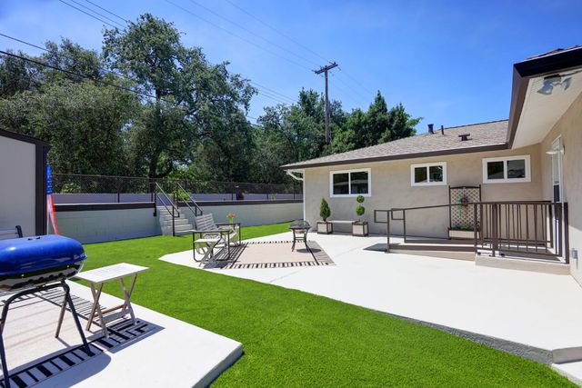 1437 Tiffany Cir, Roseville, CA 95661