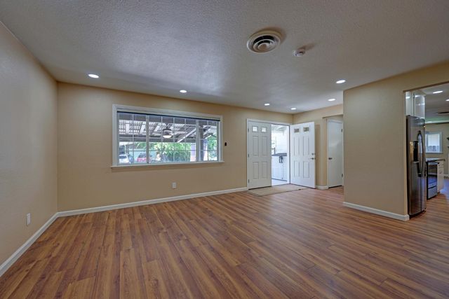 1437 Tiffany Cir, Roseville, CA 95661