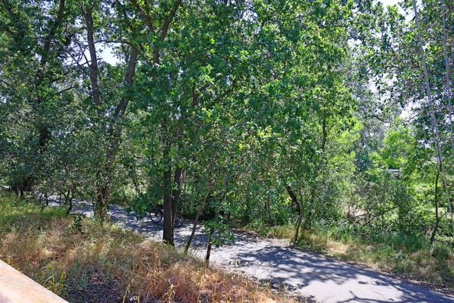 1437 Tiffany Cir, Roseville, CA 95661