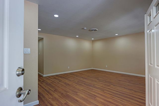 1437 Tiffany Cir, Roseville, CA 95661