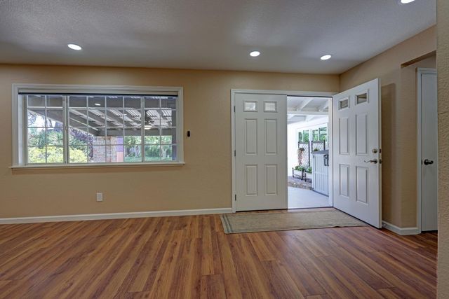 1437 Tiffany Cir, Roseville, CA 95661