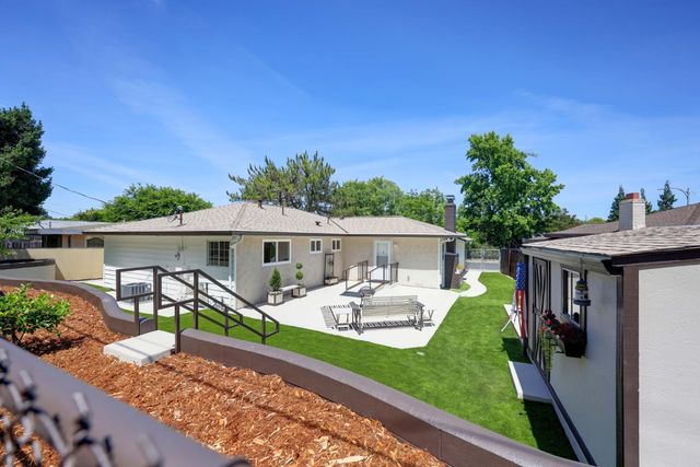 1437 Tiffany Cir, Roseville, CA 95661