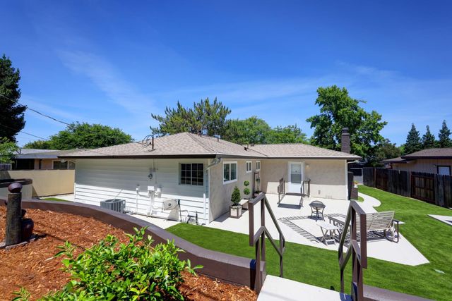 1437 Tiffany Cir, Roseville, CA 95661