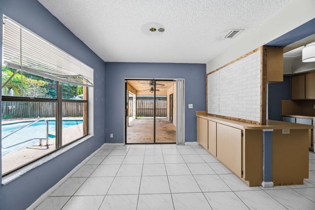 13581 Columbine Avenue, Wellington, FL 33414