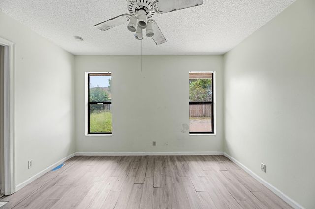 13581 Columbine Avenue, Wellington, FL 33414