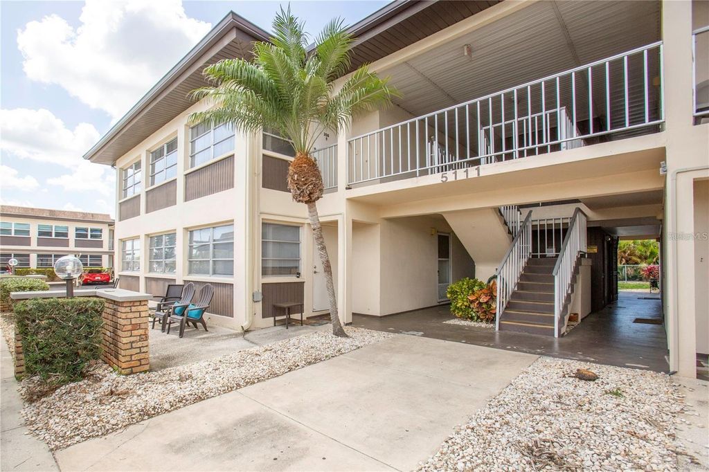 5111 AMULET DRIVE 208, New Port Richey, FL 34652