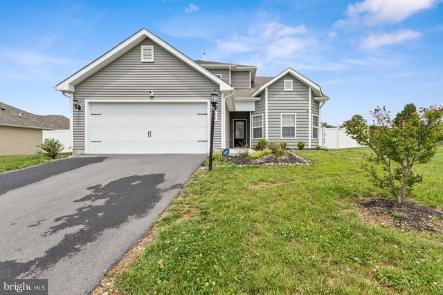 14 CASSATT LANE, Martinsburg, WV 25401