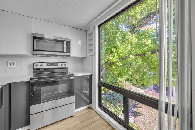 10 SHEOAH BOULEVARD 8, Winter Springs, FL 32708