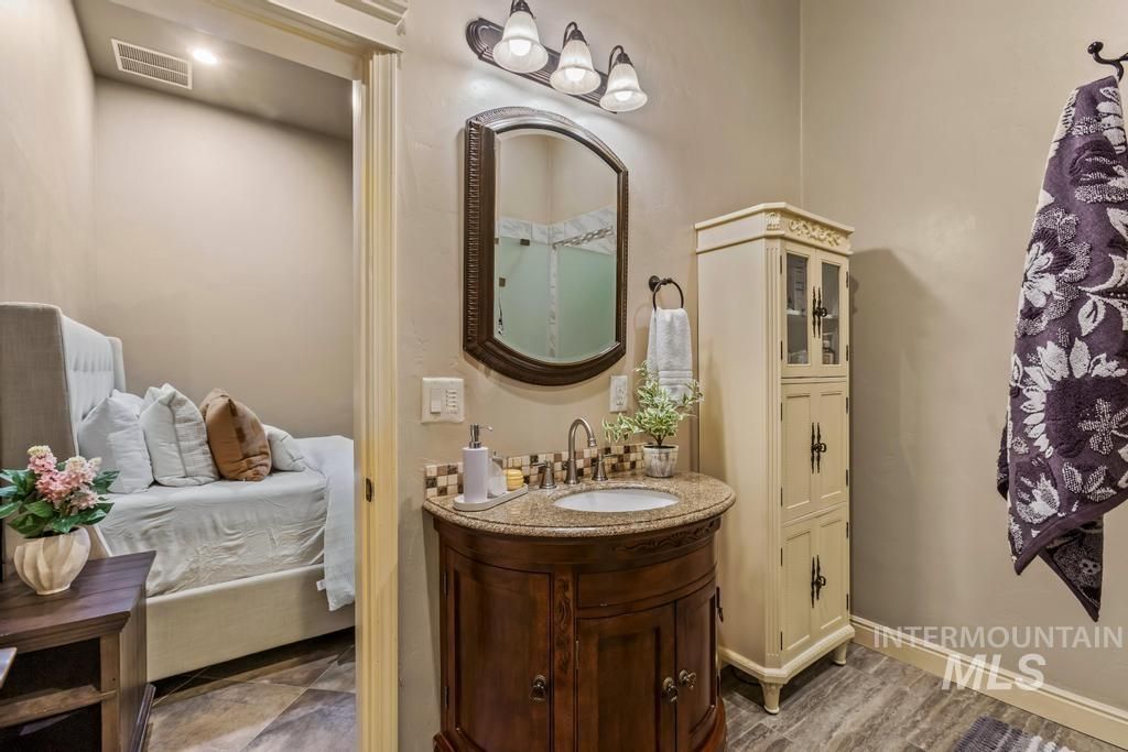 3665 W Fieno Ct, Eagle, ID 83616 photo 33