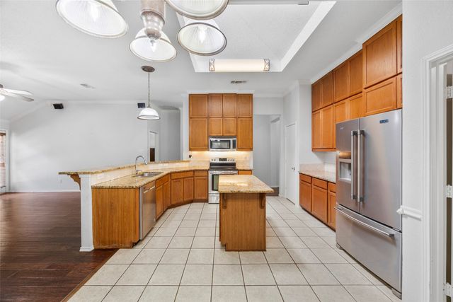 1717 Prescott Drive, Mansfield, TX 76063