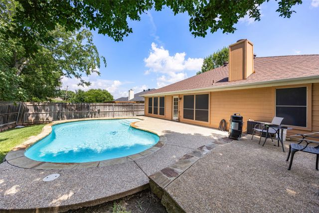 1717 Prescott Drive, Mansfield, TX 76063
