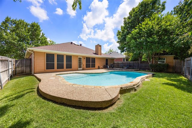 1717 Prescott Drive, Mansfield, TX 76063