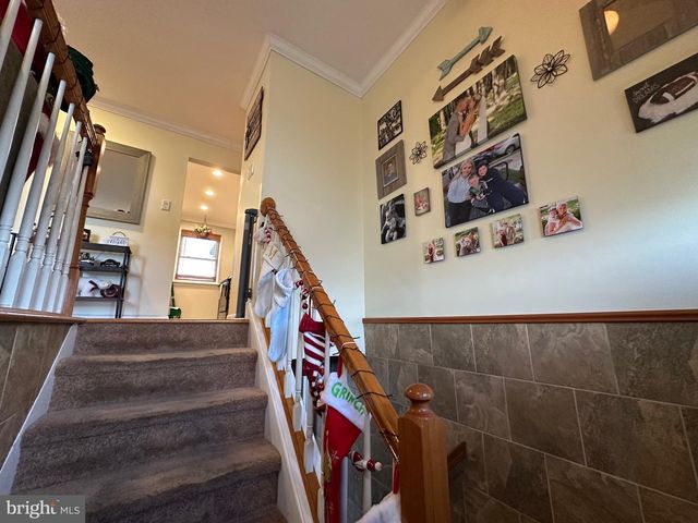 304 THACKERAY, Williamstown, NJ 08094