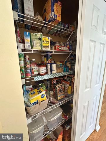 304 THACKERAY, Williamstown, NJ 08094