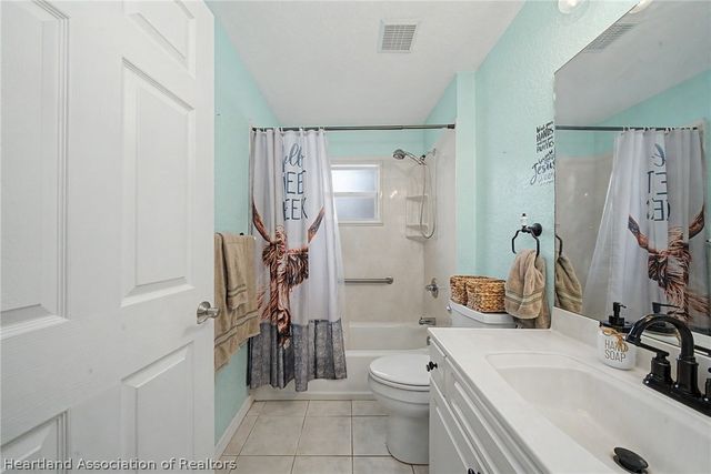 2630 Gresham Street, Sebring, FL 33875