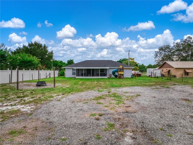 2630 Gresham Street, Sebring, FL 33875