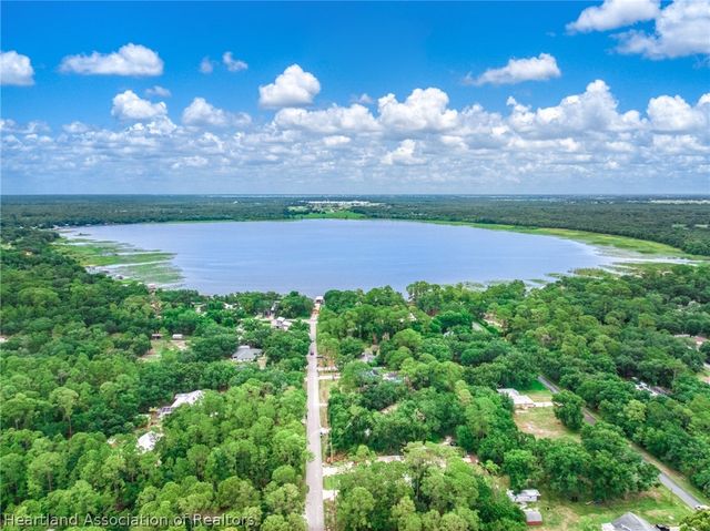 2630 Gresham Street, Sebring, FL 33875