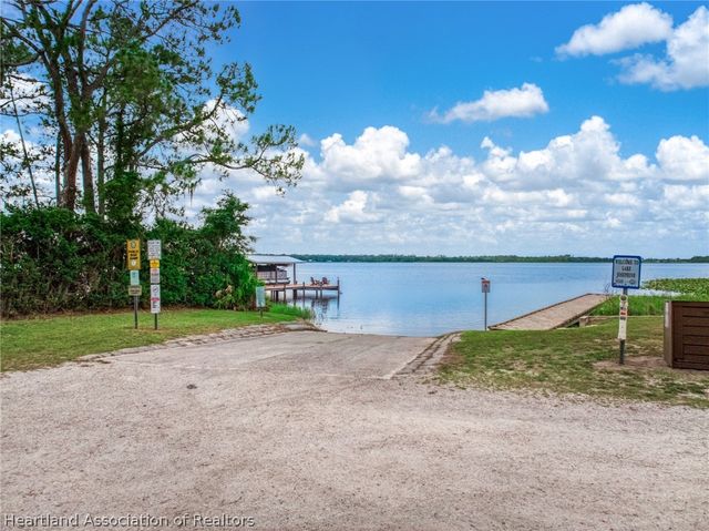 2630 Gresham Street, Sebring, FL 33875