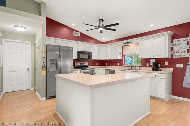 2630 Gresham Street, Sebring, FL 33875
