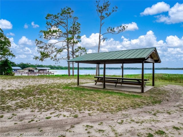 2630 Gresham Street, Sebring, FL 33875