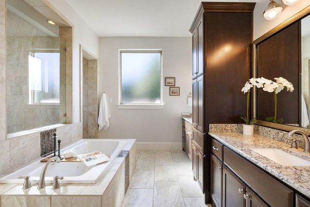 813 Serene Estates DR, Austin, TX 78738