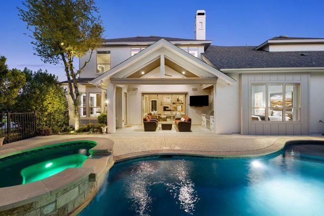 813 Serene Estates DR, Austin, TX 78738