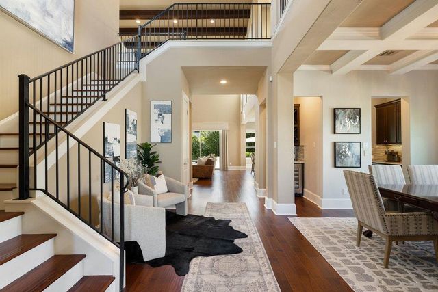 813 Serene Estates DR, Austin, TX 78738