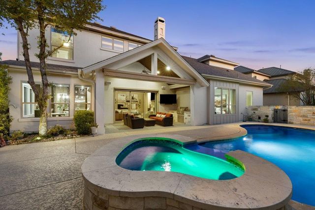 813 Serene Estates DR, Austin, TX 78738