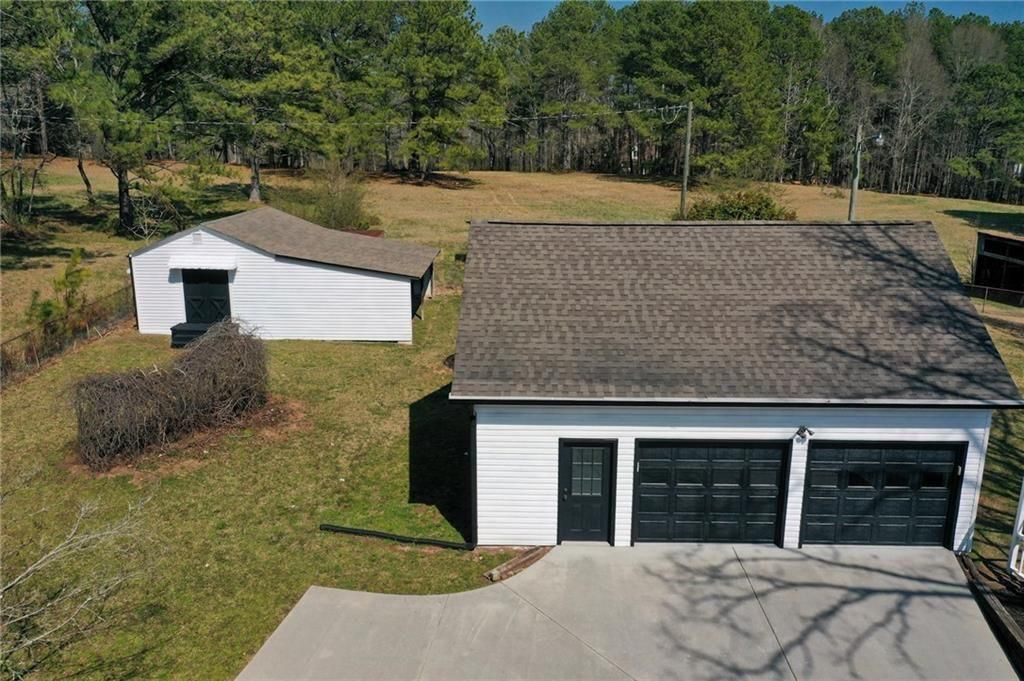 813 Sandy Creek Road, Fayetteville, GA 30214