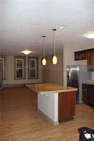 115 W Jefferson, City Of But Sw, PA 16001