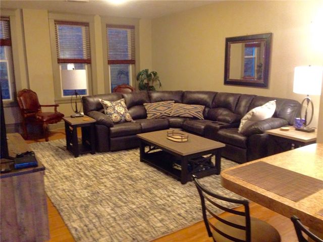 115 W Jefferson, City Of But Sw, PA 16001