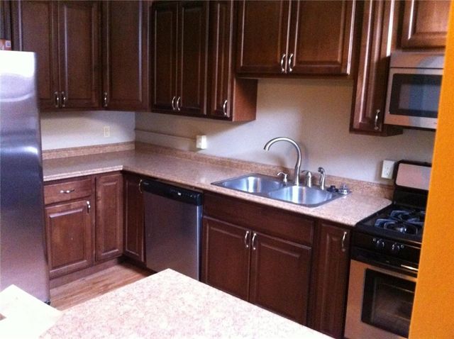 115 W Jefferson, City Of But Sw, PA 16001