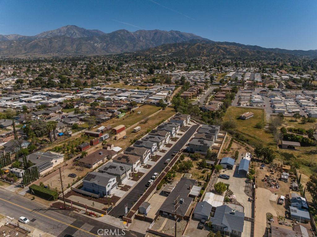 Image 34 of property listing at 34534 Carnation Court, Yucaipa, CA 92399