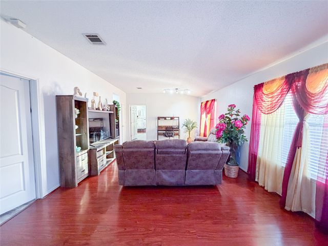 1436 Stella Drive, Lewisville, TX 75067