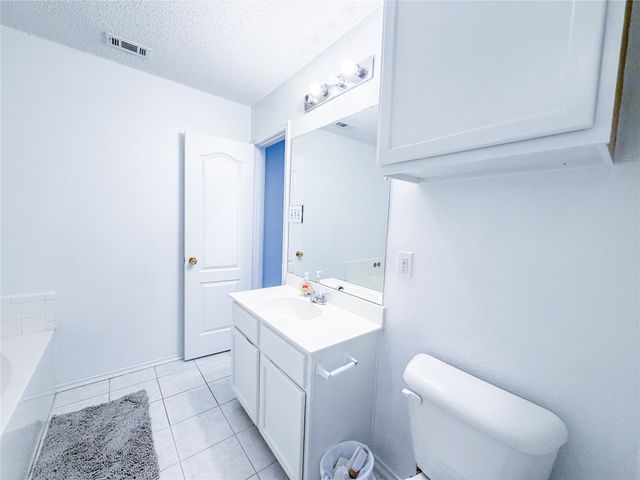 1436 Stella Drive, Lewisville, TX 75067