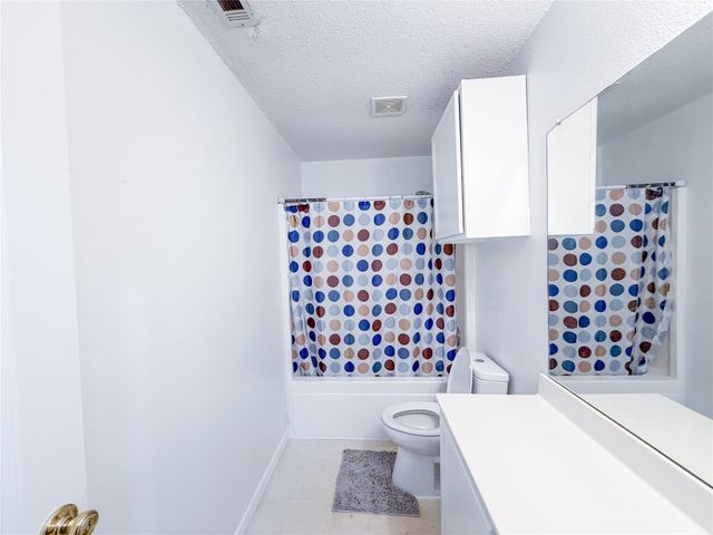 1436 Stella Drive, Lewisville, TX 75067