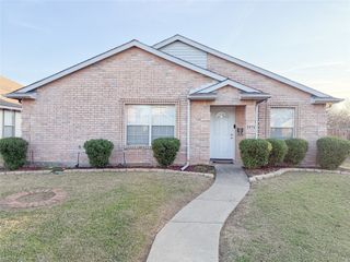 1436 Stella Drive, Lewisville, TX 75067