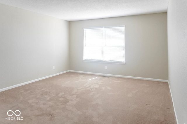 834 Sandhill Crane Run, Greenwood, IN 46143