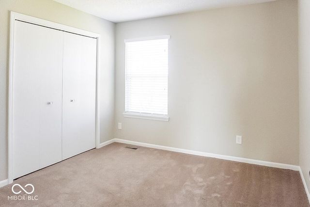 834 Sandhill Crane Run, Greenwood, IN 46143