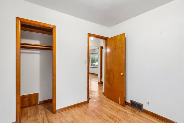 1820 Lay Street, Des Moines, IA 50317