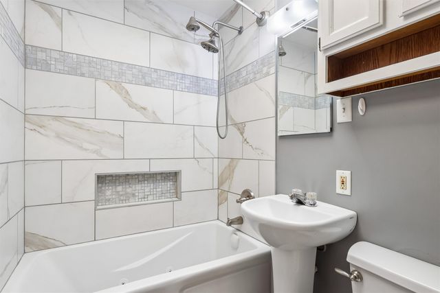 1820 Lay Street, Des Moines, IA 50317
