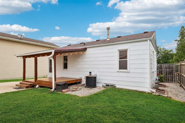 1820 Lay Street, Des Moines, IA 50317