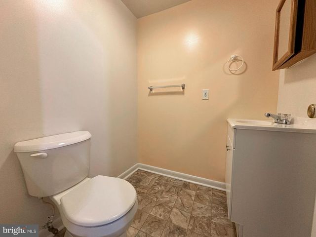 7767 HIAWATHA LANE, Derwood, MD 20855