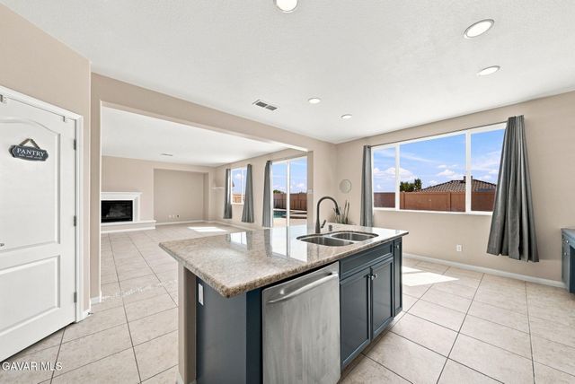 41648 Retsina Street, Palmdale, CA 93551